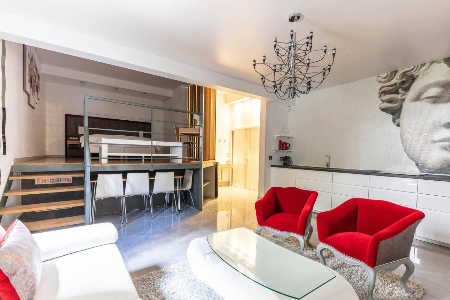 Home In Paris Marais Elegant Flat In Old Paris Exterior photo