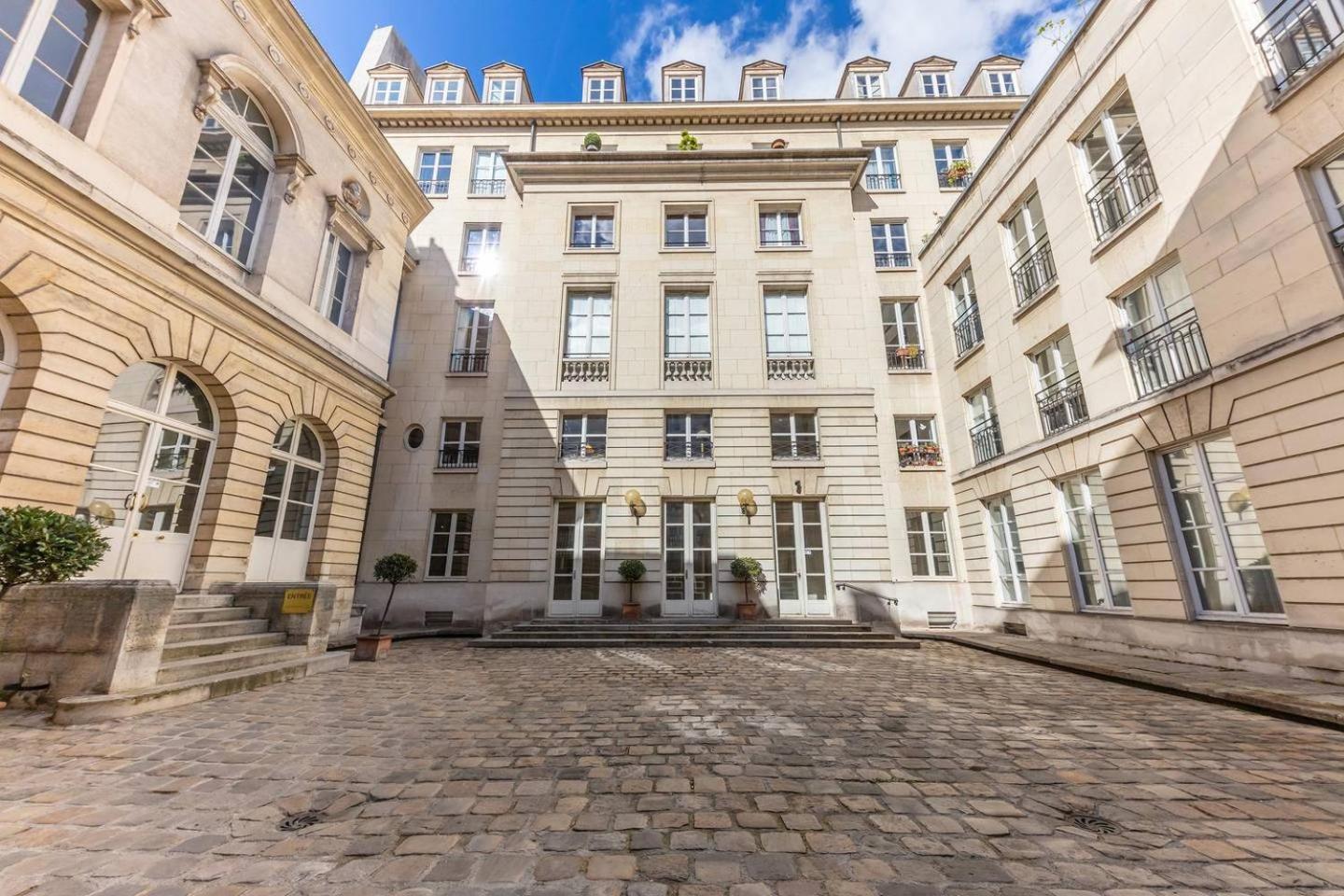 Home In Paris Marais Elegant Flat In Old Paris Exterior photo